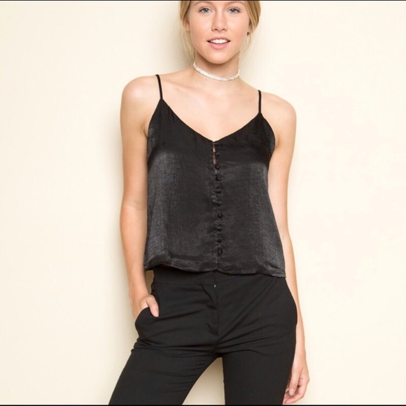 NWOT Black Silky Griffin Button down tank top - Picture 3 of 4